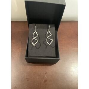 Silver Dangle Earrings – Spiral Design
